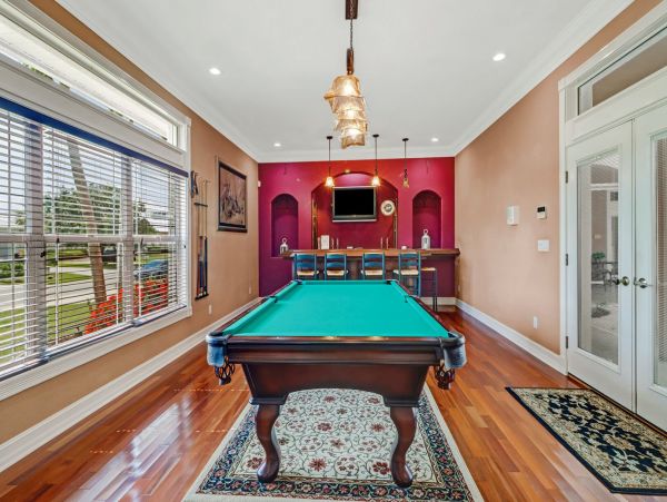 Cape Coral Vacation Home Three Bedrooms & Private Caged Pool
