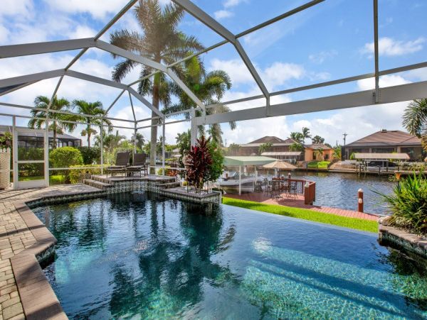 Cape Coral Canal Front 3 Bedroom Home Boat Dock & Pool