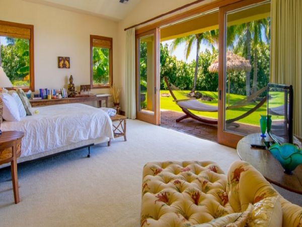 Luxury Oceanfront Maui Retreat: A Private Paradise Awaits
