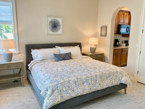 Gorgeous Captiva Vacation Home With Private Pool & Hot Tub