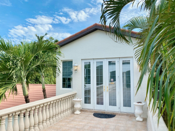Gorgeous Captiva Vacation Home With Private Pool & Hot Tub