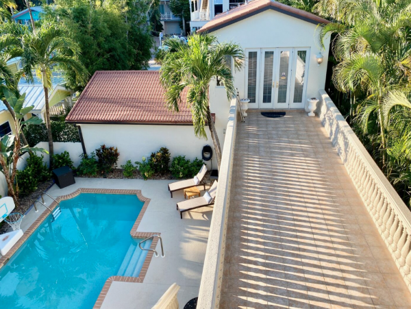 Gorgeous Captiva Vacation Home With Private Pool & Hot Tub