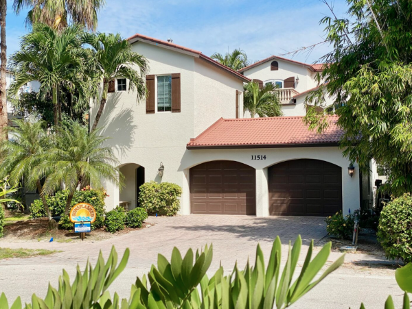 Gorgeous Captiva Vacation Home With Private Pool & Hot Tub