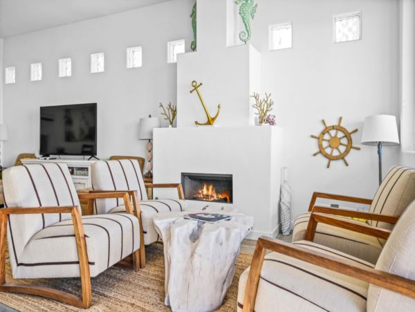 Santa Monica Gorgeous Vacation Home Beachfront 4 Bedrooms
