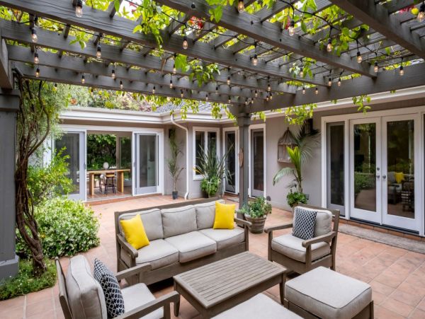 Santa Barbara Luxury Vacation Home Sleeps 8 Guests
