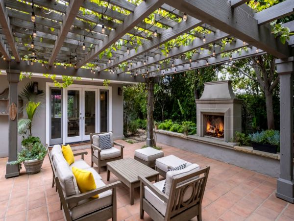 Santa Barbara Luxury Vacation Home Sleeps 8 Guests