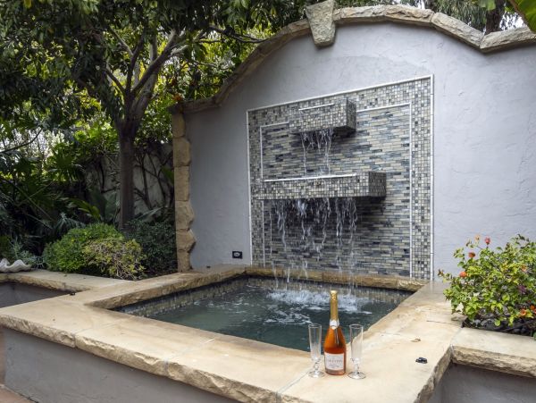Santa Barbara Luxury Vacation Home Sleeps 8 Guests