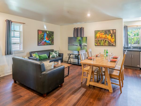Santa Barbara Vacation Home 3 Bedrooms Sleeps 8 Guests