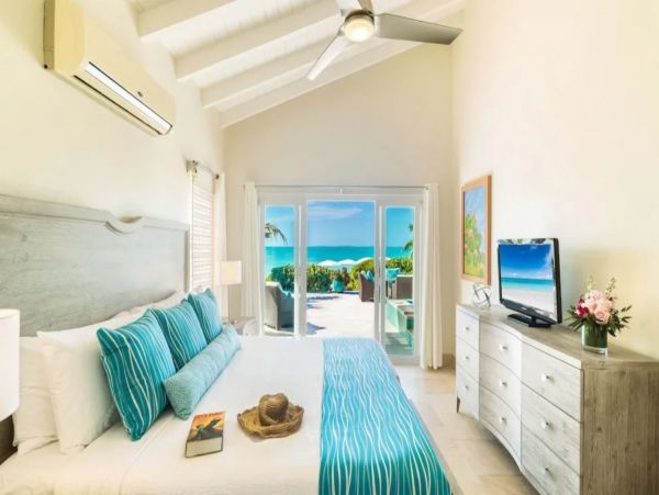 Turks and Caicos Luxury Vacation Home With Pool 10 Guests