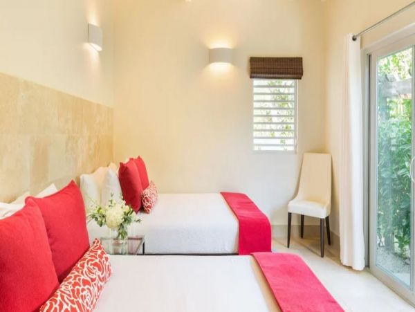 Turks and Caicos Luxury Vacation Home With Pool 10 Guests