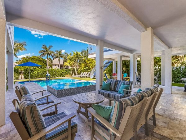 Luxury Vacation Home 1.5 Blocks Walk to Beach in Anna Maria - additional view, photo 3