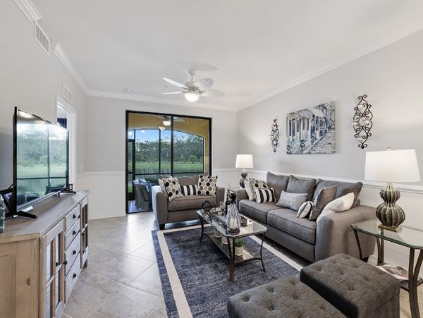 Naples Vacation Home With Pool  & Tennis Courts Sleeps 4