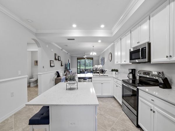 Naples Vacation Home With Pool  & Tennis Courts Sleeps 4