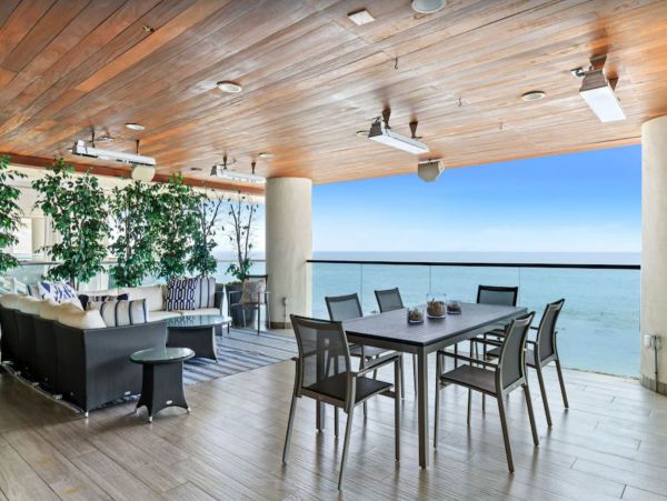 Malibu Luxury Vacation Beach Home With Hot Tub - 8 Guests