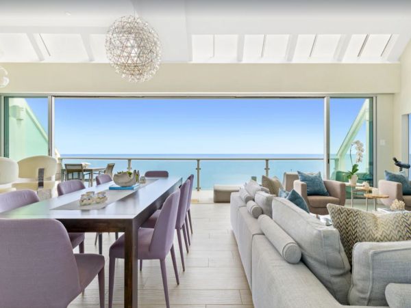 Malibu Luxury Vacation Beach Home With Hot Tub - 8 Guests