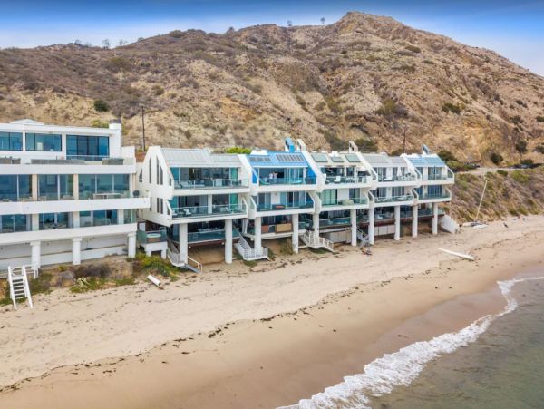 Malibu Luxury Vacation Beach Home With Hot Tub - 8 Guests