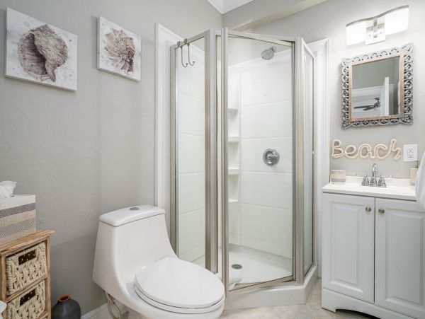 Canalside 4 Bedroom Vacation Rental Home in Fort Myers Beach