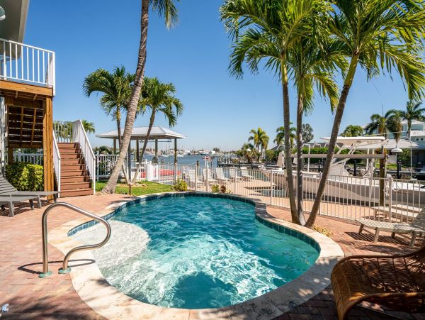 Canalside 4 Bedroom Vacation Rental Home in Fort Myers Beach