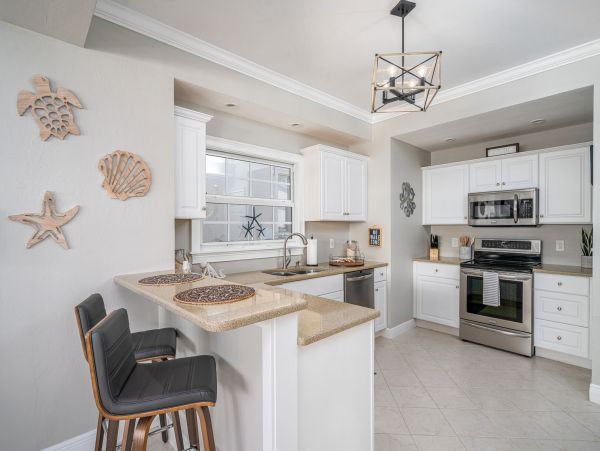 Canalside 4 Bedroom Vacation Rental Home in Fort Myers Beach
