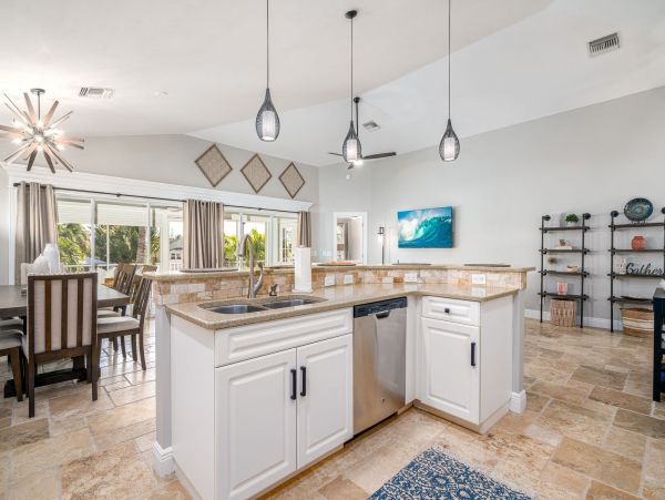 Canalside 4 Bedroom Vacation Rental Home in Fort Myers Beach