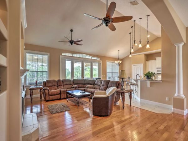 Palm Coast Gorgeous Vacation Home With Pool Sleeps 11 Guests