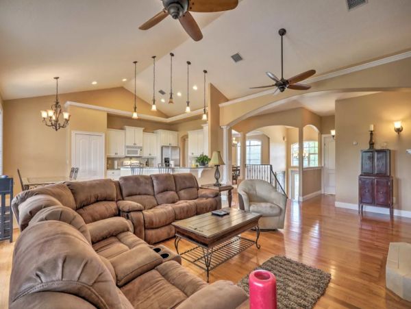 Palm Coast Gorgeous Vacation Home With Pool Sleeps 11 Guests