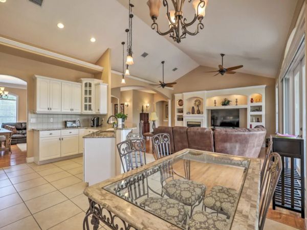 Palm Coast Gorgeous Vacation Home With Pool Sleeps 11 Guests