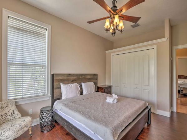 Palm Coast Gorgeous Vacation Home With Pool Sleeps 11 Guests