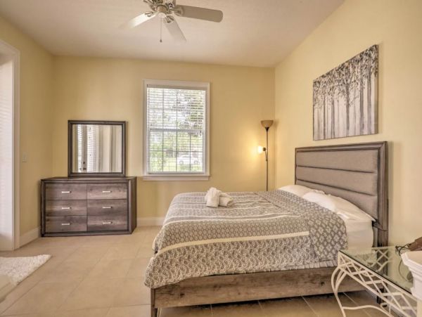 Palm Coast Gorgeous Vacation Home With Pool Sleeps 11 Guests