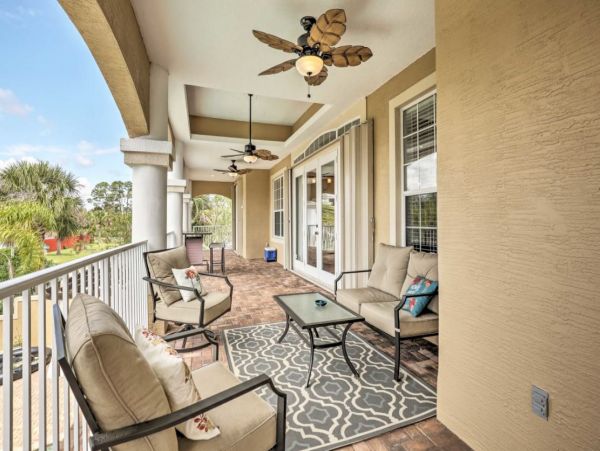 Palm Coast Gorgeous Vacation Home With Pool Sleeps 11 Guests