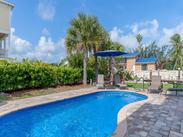 Florida Keys 4 Bedroom Duplex with Dock & Private Pool