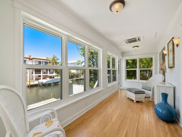 Anna Maria Luxury Canal Front Vacation Home With Pool