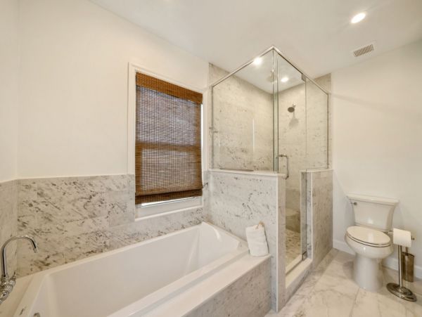 Anna Maria Luxury Canal Front Vacation Home With Pool