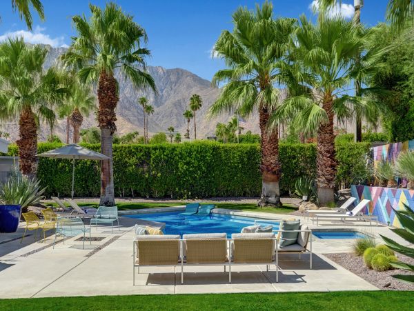 Palm Springs Home 991715