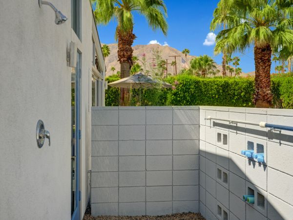 Palm Springs Home 991715