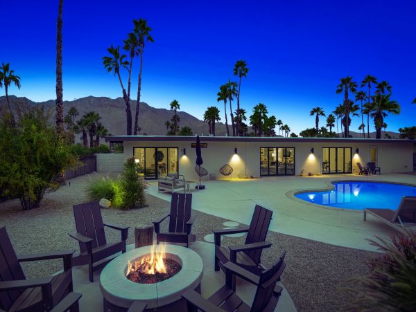 Palm Springs Home 991716