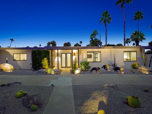 Palm Springs Home 991716