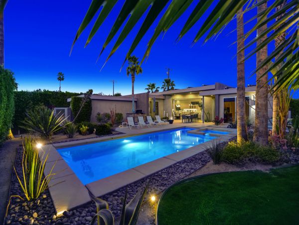 Palm Springs Home 991717