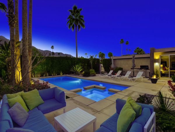 Palm Springs Home 991717