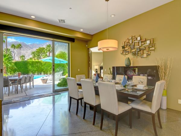 Palm Springs Home 991717