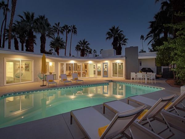 Palm Springs Home 991718