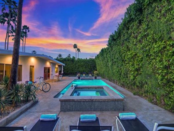 Palm Springs Lovely Vacation Getaway