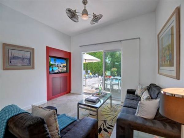 Palm Springs Lovely Vacation Getaway