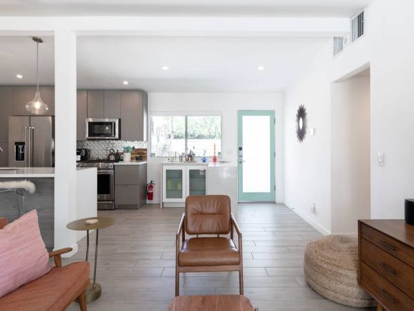 Palm Springs Home 991720