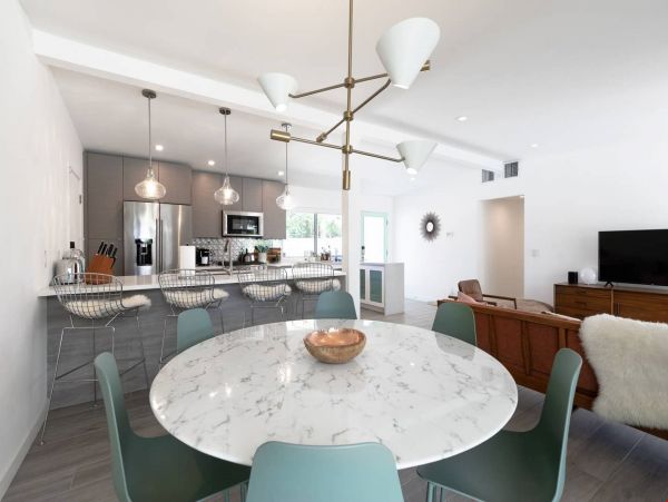Palm Springs Home 991720