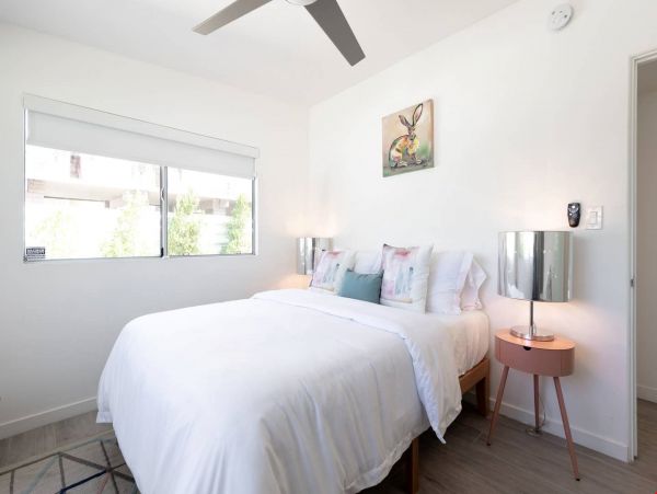 Palm Springs Home 991720