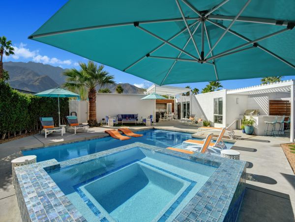 Palm Springs Home 991724