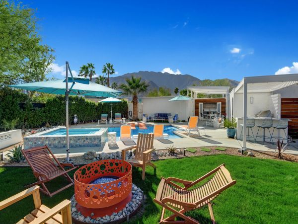 Palm Springs Home 991724