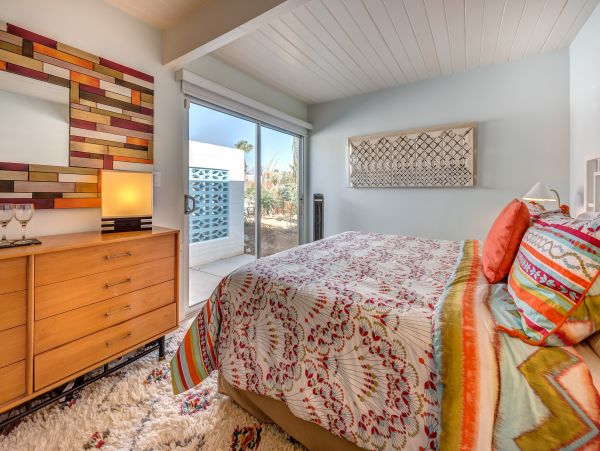 Palm Springs Home 991724