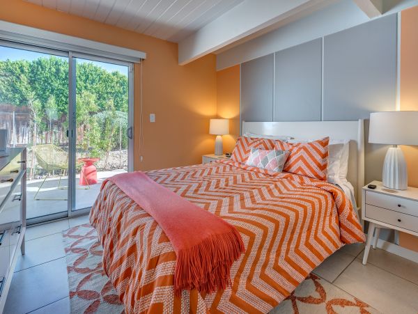 Palm Springs Home 991724